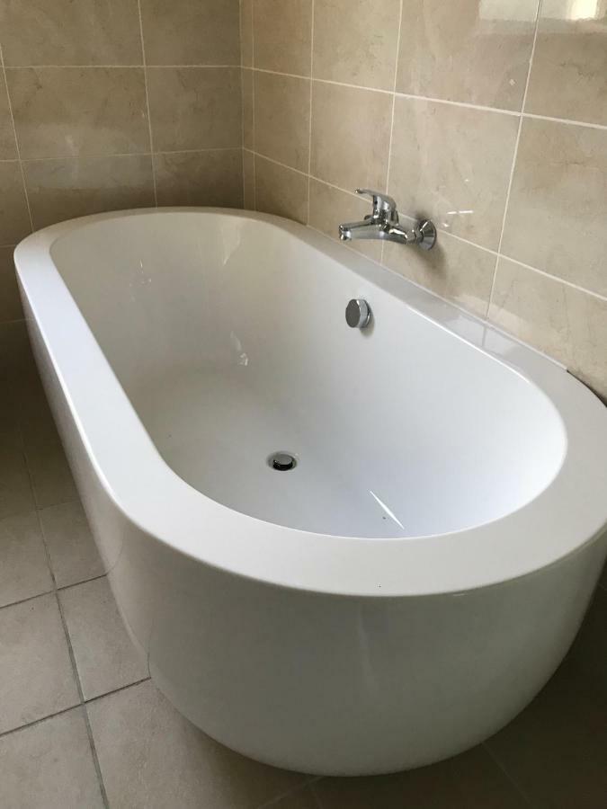 Mick'S Cottage Loughrea Ngoại thất bức ảnh